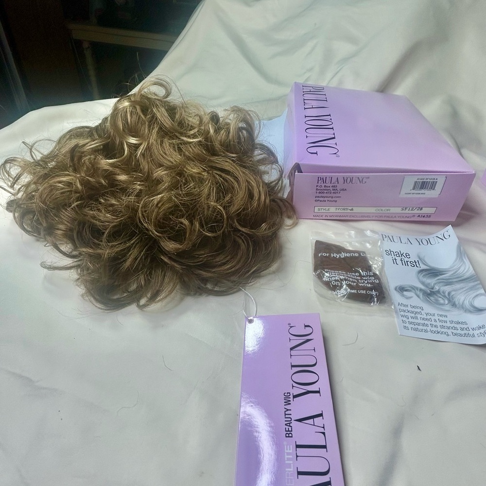 PAula Young Wig